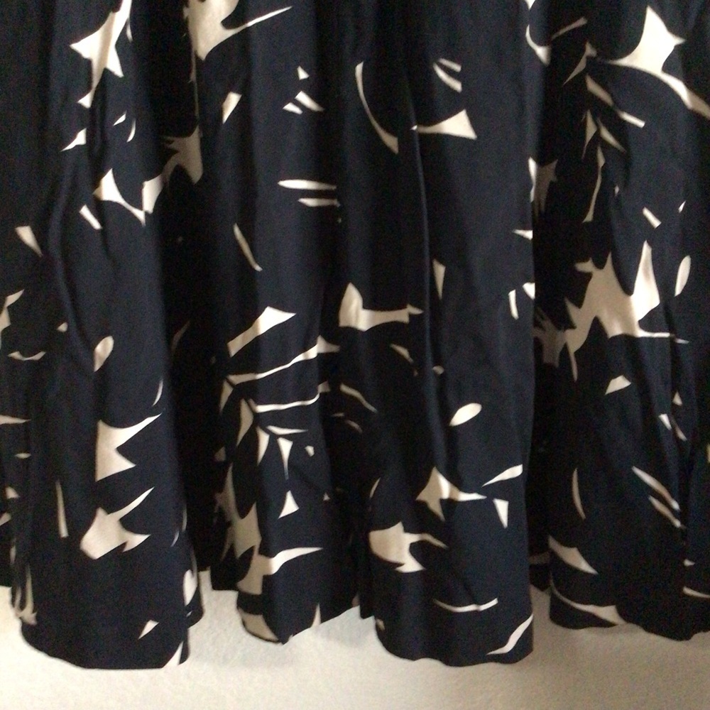 Ann Taylor Tie Waist Black Cream Palm Tree Tropical Classic A-line Midi Skirt 6T - Picture 10 of 12
